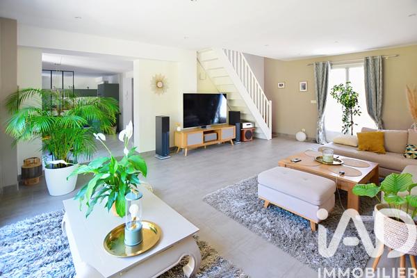 Maison à vendre 7 pièces 143 m² Crécy-la-Chapelle