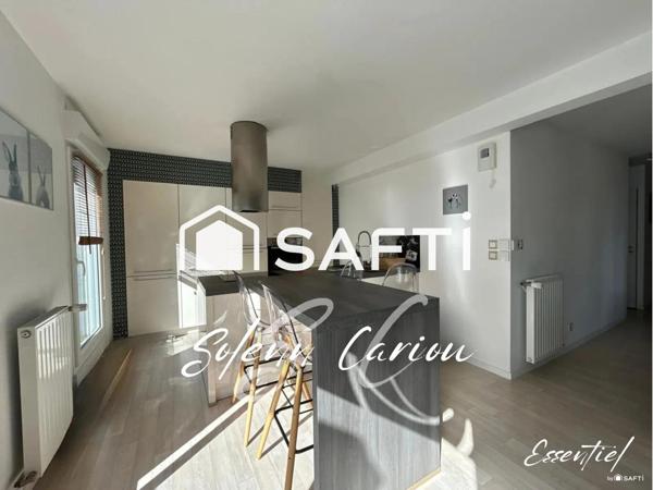 Hyper Centre - dernier étage – terrasse