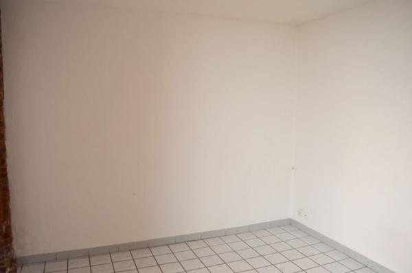 Appartement saint michel Toulouse T1 20.83 m2 proche métro