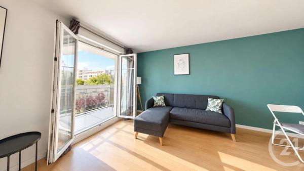 Appartement à vendre  4 pièces - 75,53 m 2   AUBERVILLIERS  - 93