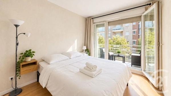 Appartement à vendre  4 pièces - 75,53 m 2   AUBERVILLIERS  - 93