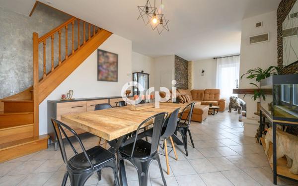 Maison à vendre    4 pièces • 102 m2 Marly