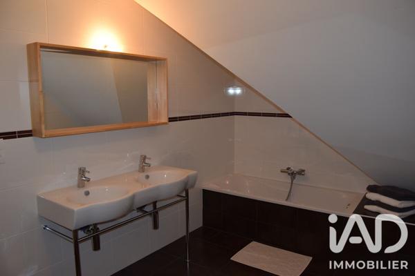 Maison à vendre 9 pièces 241 m² Clohars-Carnoët