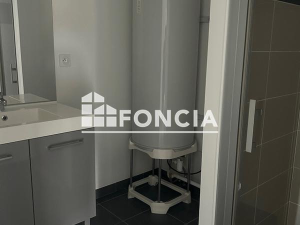 Location Appartement 3 pièces 56.11 m² - 21 RUE BAUDIN Agen 47000