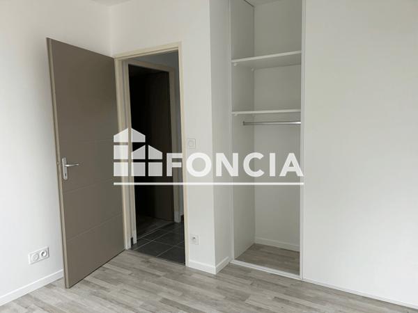 Location Appartement 3 pièces 56.11 m² - 21 RUE BAUDIN Agen 47000