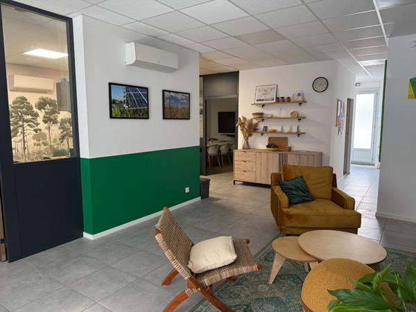 BUREAUX A LOUER DANS UN ESPACE DE COWORKING