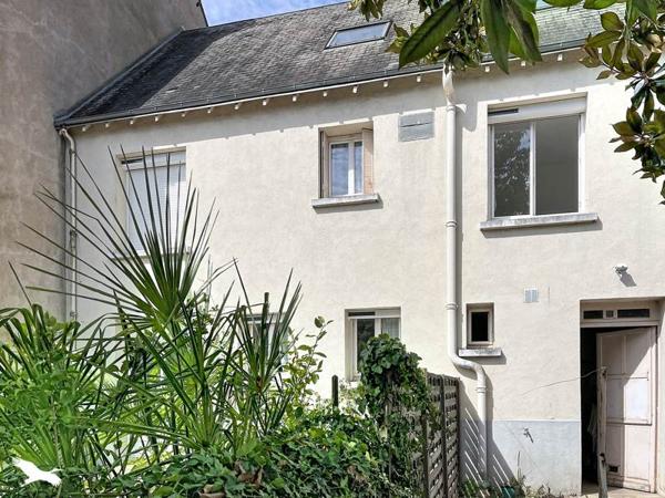 Immeuble à vendre 514 900 € Saint-Pierre-des-Corps 200 m² DPE E