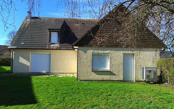 Maison à louer    6 pièces • 141 m2 Belleville-sur-Mer