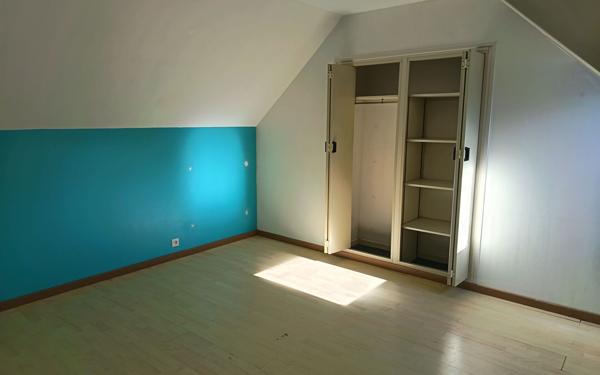 Maison à louer    6 pièces • 141 m2 Belleville-sur-Mer