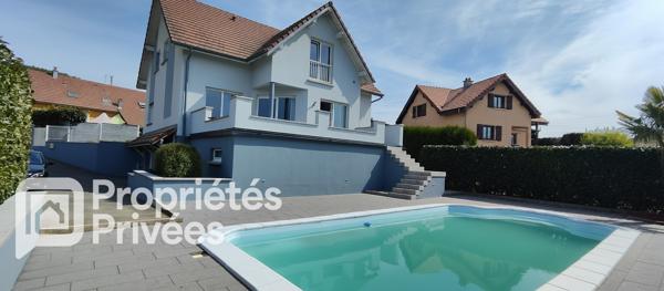 Grande propriété moderne avec piscine