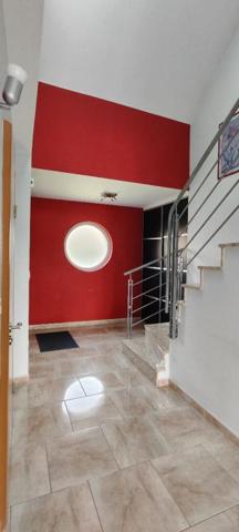 Grande propriété moderne avec piscine