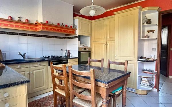 Maison à vendre    5 pièces • 113 m2 Morangis