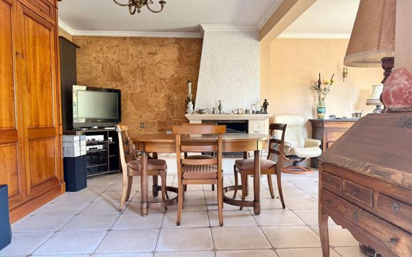 Maison à vendre    5 pièces • 113 m2 Morangis