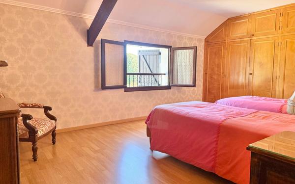 Maison à vendre    5 pièces • 113 m2 Morangis