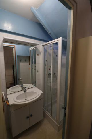 Maison familiale avec grand salon, véranda, terrasse couverte et 2nd logement indépendant