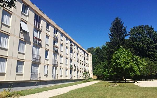 Appartement à louer    3 pièces •  Crosne