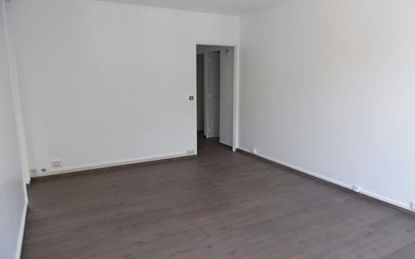 Appartement à louer    3 pièces •  Crosne