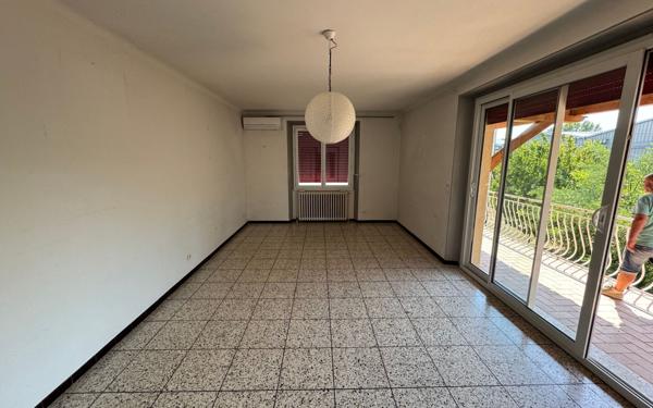 Maison à vendre    5 pièces •  Saint-Privat-des-Vieux