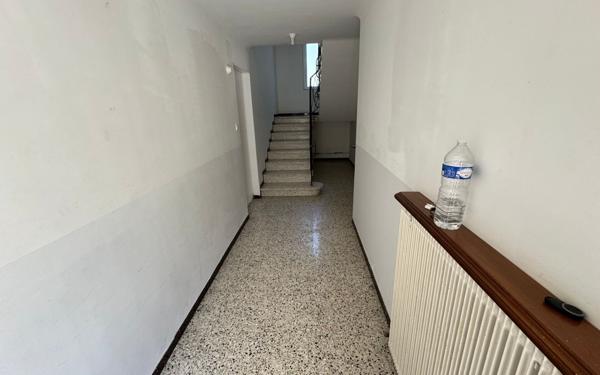 Maison à vendre    5 pièces •  Saint-Privat-des-Vieux