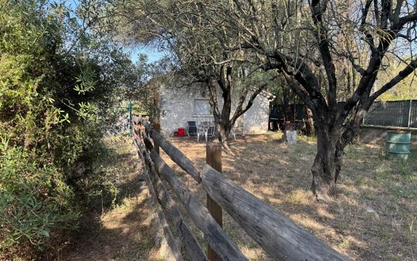 Maison à vendre    5 pièces •  Saint-Privat-des-Vieux