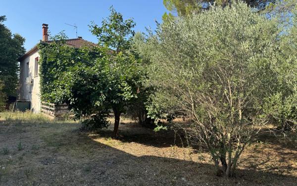 Maison à vendre    5 pièces •  Saint-Privat-des-Vieux