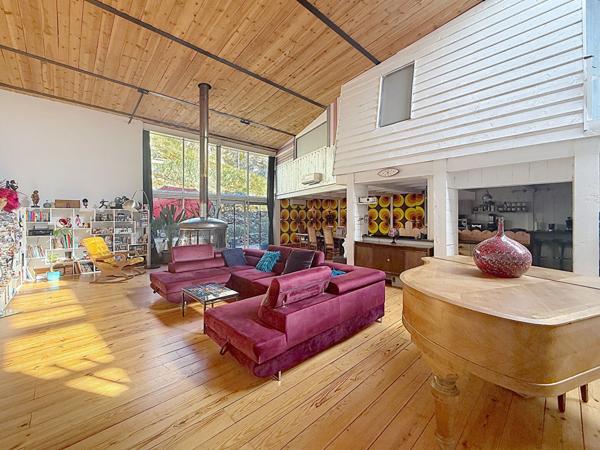 Loft Barjols 6 pièces 360 m2 au calme