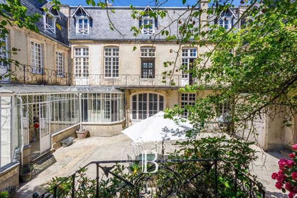 Bayeux, Hôtel particulier 10 Chambres -  416 m² à vendre