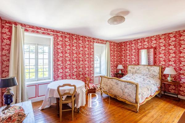 Bayeux, Hôtel particulier 10 Chambres -  416 m² à vendre