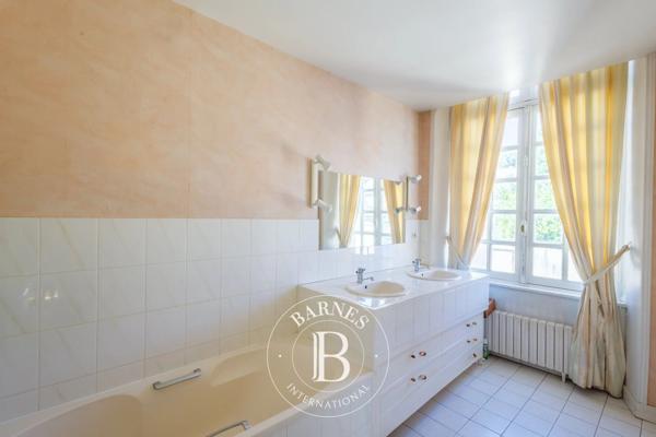 Bayeux, Hôtel particulier 10 Chambres -  416 m² à vendre