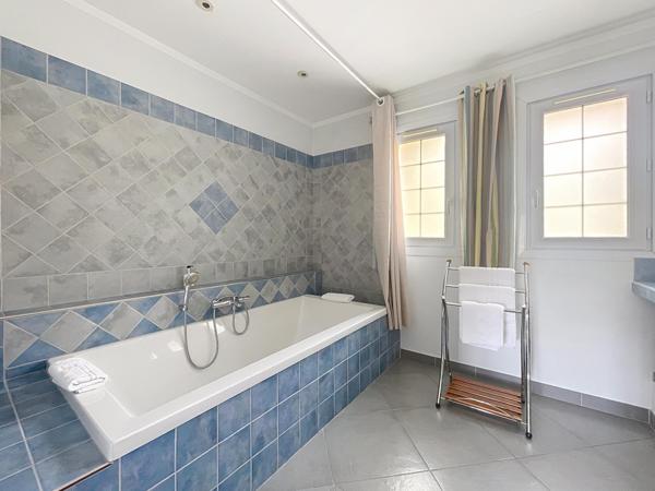 Hotel, maison d'hôtes à saisir