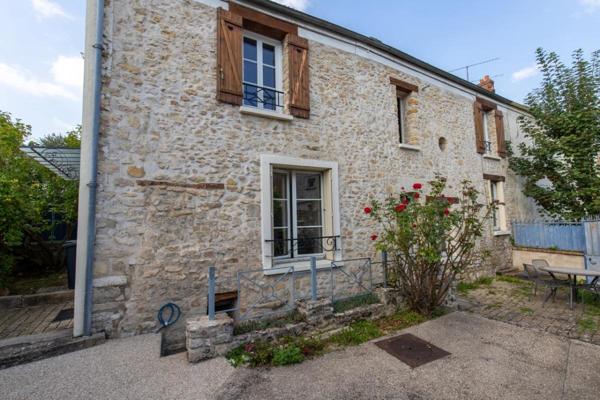 Maison à vendre  sur Oinville sur Montcient