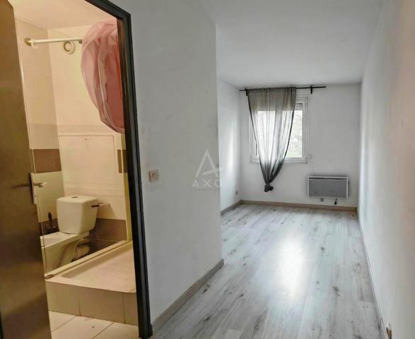 Appartement T4 au RDC avec terrasse 50 m²- Proche transport RER