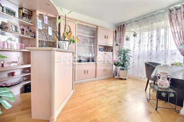 Courbevoie Appartement à vendre 4 pièces - VUE DEGAGEE - GARE ligne L RER A et E - LA DEFENSE - ECOLES - LOISIRS - IDEAL FAMILLE -
