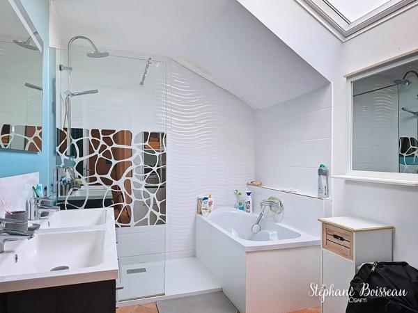 LONGERE 72200 BAZOUGES SUR LE LOIR