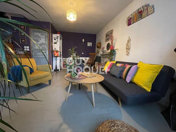 Maison de ville à vendre dans le bourg d'Elven