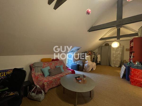 Maison de ville à vendre dans le bourg d'Elven