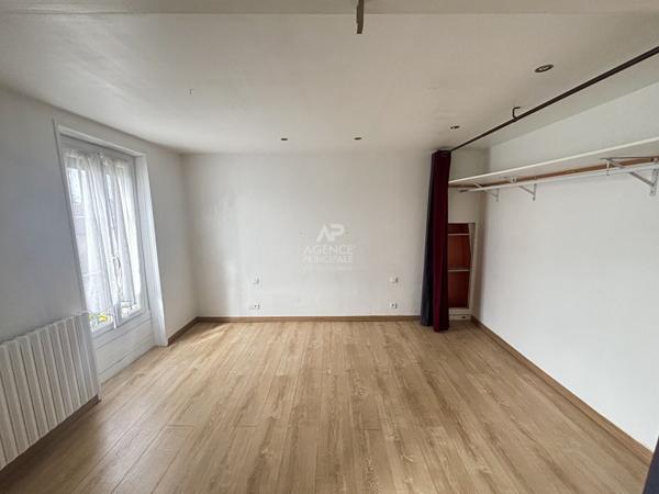 À vendre : Appartement 3 pièces au coeur de Pontoise €210 000 ** - Référence 11074