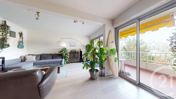 Appartement F3 à vendre  3 pièces - 76,38 m 2   BIARRITZ  - 64