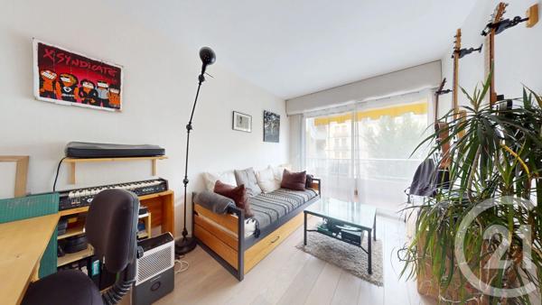 Appartement F3 à vendre  3 pièces - 76,38 m 2   BIARRITZ  - 64