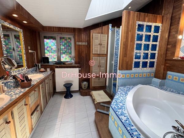 Maison à vendre 9 pièces de 240 m²