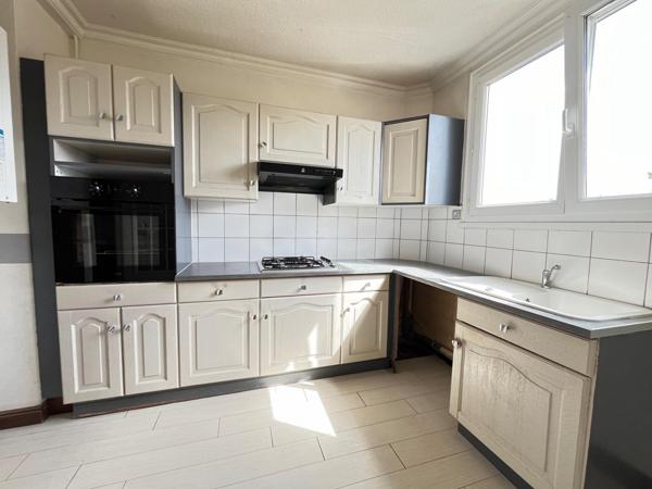 Appartement à COULAINES, 72190 - 3 pièces 73m²