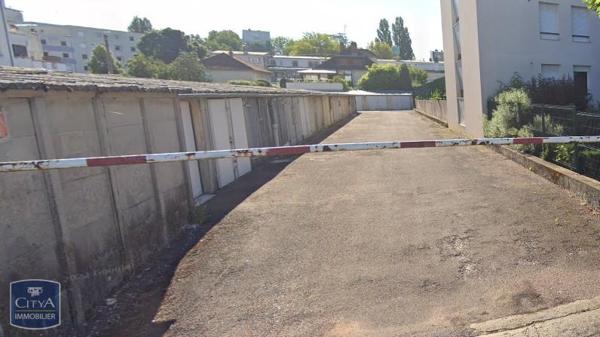 Location parking Dijon (21000)