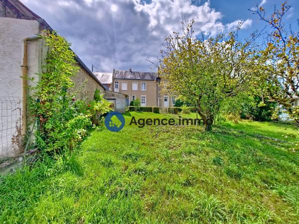 À vendre - Maison mitoyenne 2 côtés, 7 pièces située à Château-la-Vallière (37330)