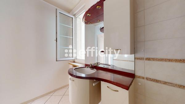 Appartement 3 pièces - 100 m² Exclusivité efficity