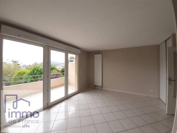 A LOUER - APPARTEMENT T2 SEYSSINET-PARISET