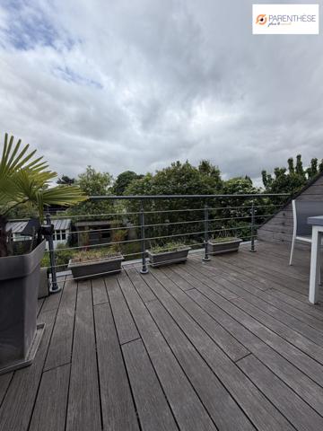 Maison bel étage avec garage et jardin 5 chambres