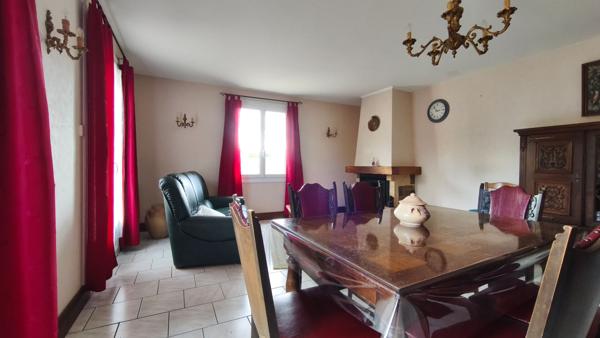 Maison Chaunay à proximité de N10 POITIERS / ANGOULEME