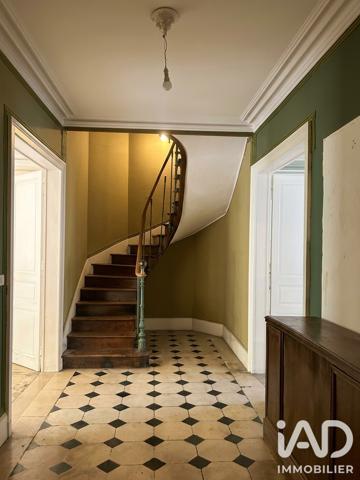 Maison à vendre 7 pièces 241 m² Bar-sur-Seine