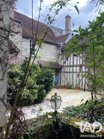Maison à vendre 7 pièces 241 m² Bar-sur-Seine