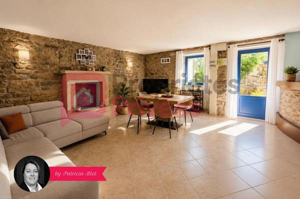 Maison avec terrasse située dans un hameau  - 59 m² habitables